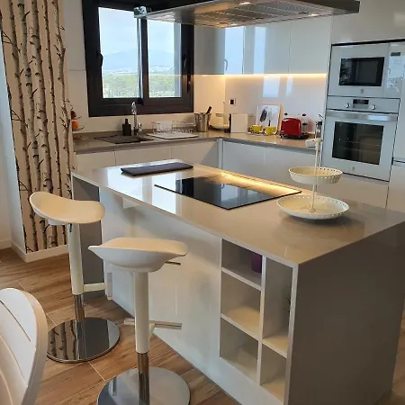 Sunset Waves By Kalmarent * ベニドルム