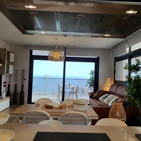 Sunset Waves By Kalmarent ベニドルム