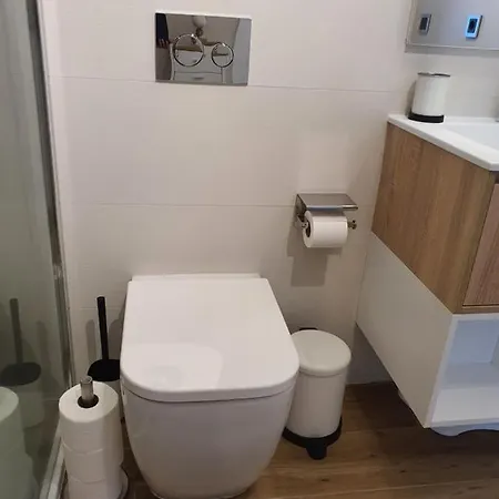 Sunset Waves By Kalmarent Daire *