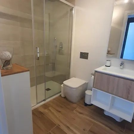 Sunset Waves By Kalmarent Daire