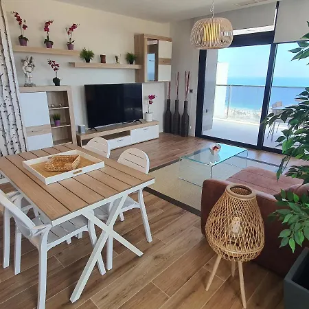 Daire Sunset Waves By Kalmarent