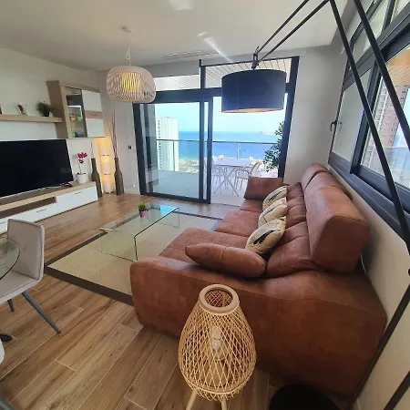 Sunset Waves By Kalmarent Benidorm