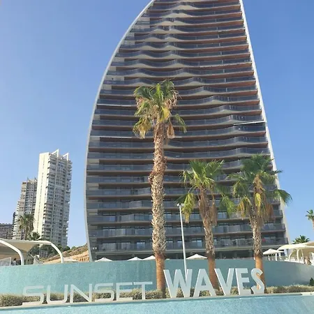 Sunset Waves By Kalmarent * Benidorm